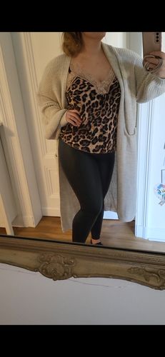 Customer photo review of Gaia Leggings