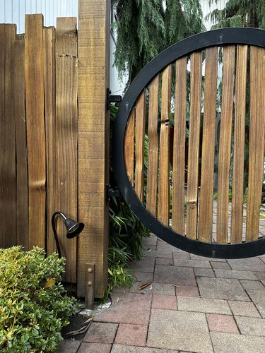 Customer photo review of Inspired by nature this light is the finishing touch for any pathway