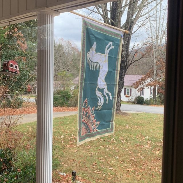 Customer photo review of LOTR Rohan Horse Flag