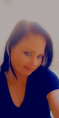 Customer photo review of Sunkissed Self-Tanning Serum