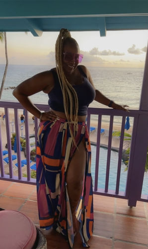 Customer photo review of Colorblock Slit Skirt