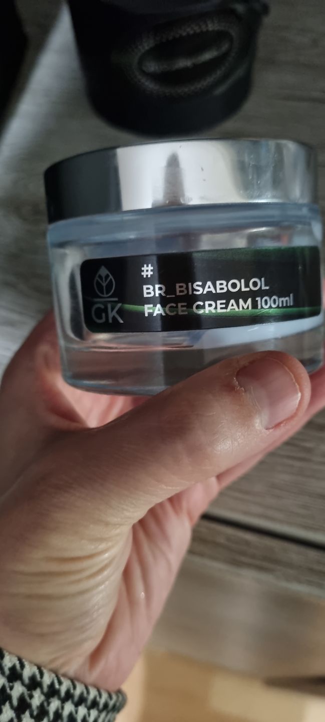 Customer photo review of BISABALOL Crème Régénérante Pour Le Visage