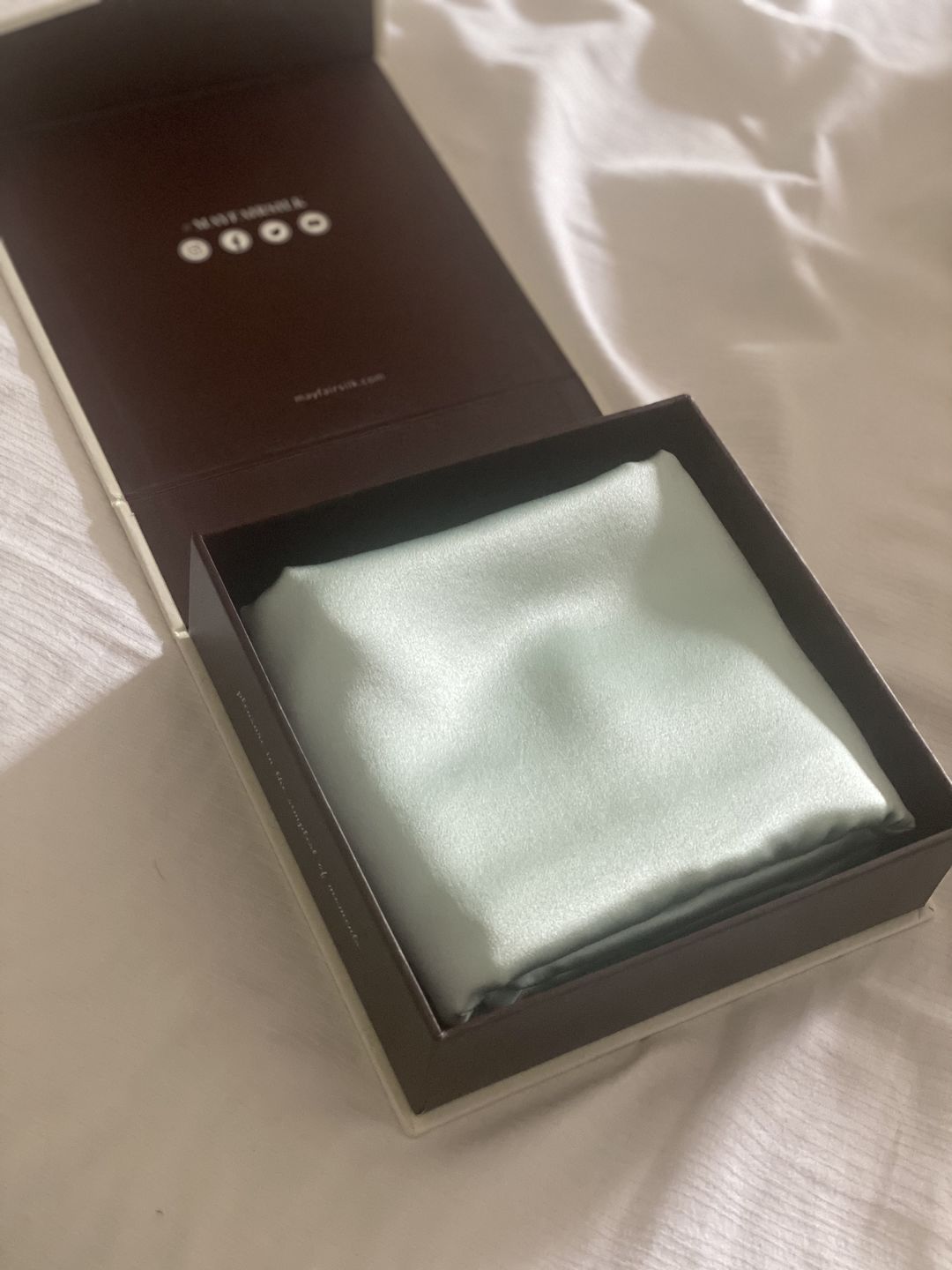 Customer photo review of Teal Breeze Pure Silk Pillowcase
