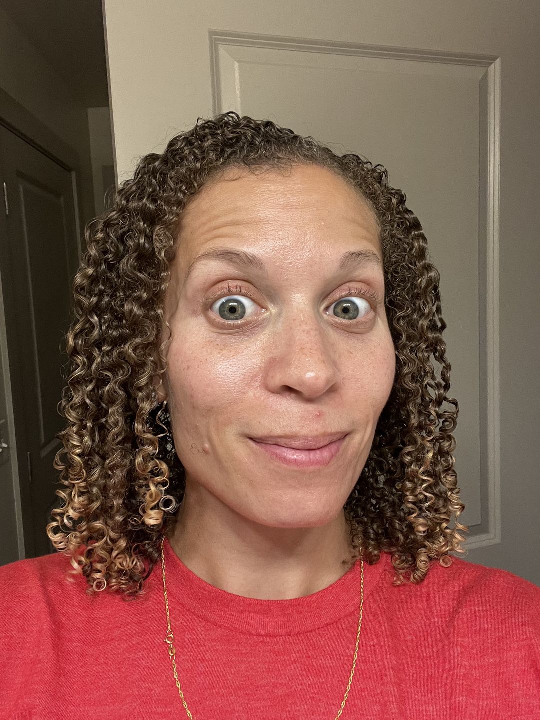 Customer photo review of Curly Hair Wash and Go System with Organic Jojoba Oil for Moisturizing Hair with Lavender Fragrance (Step 1 - 4)
