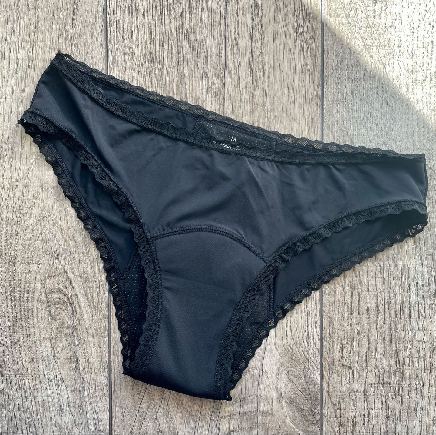 Customer photo review of Culottes dentelles d'incontinence (Lot de 3)