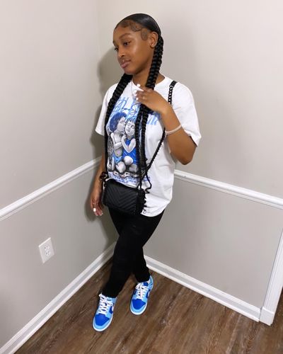 Customer photo review of SB Dunk Argon DopeSkill T-Shirt Real Lover Graphic
