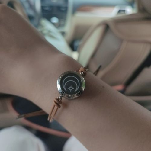 Customer photo review of Lovers Charm™ Smart Distance Bracelets