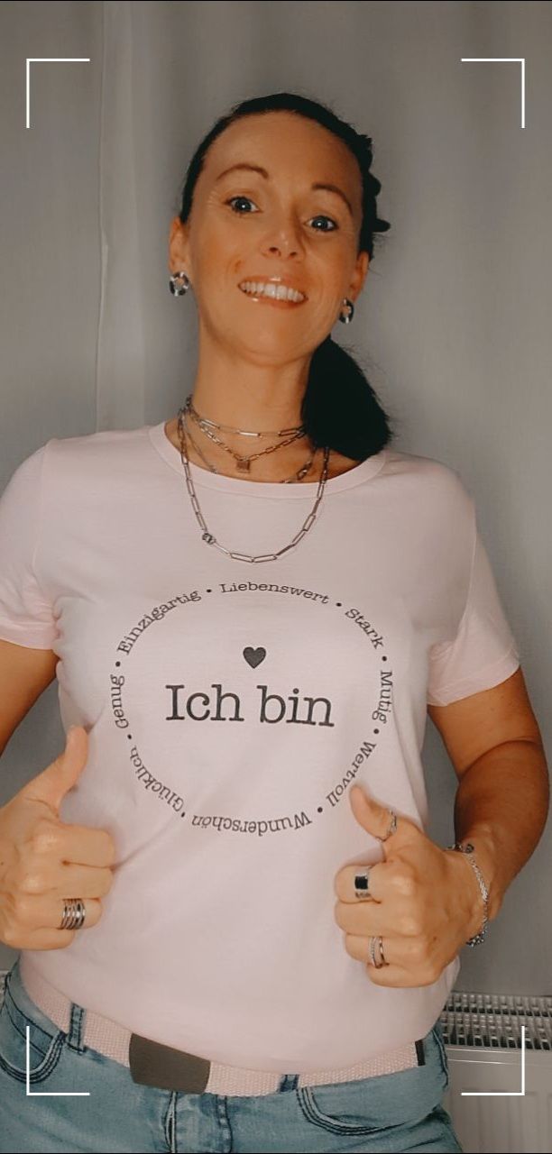 Customer photo review of Ich bin 100% Bio T-Shirt