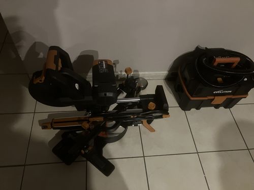 Customer photo review of Scie à onglet radiale 255mm Evolution R255SMS-DB+ avec Lame multi-matériaux TCT et Double biseau