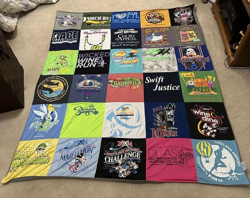 T-shirt quilt with running, marathons themes by Joy-lynn from FL