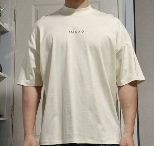 Customer photo review of 'Dreamers' Cream Oversized Tee