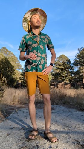 Customer photo review of Men‘s Summer Tropical Leaf Short Sleeve Hawaiian Pocket Shirt