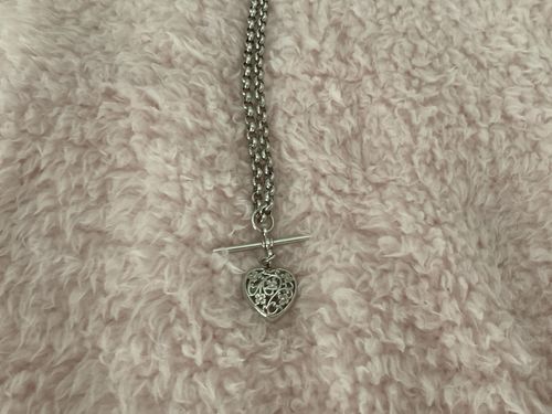 Customer photo review of 50cm Filigree Heart Swivel Fob Belcher Link Necklet in Sterling Silver