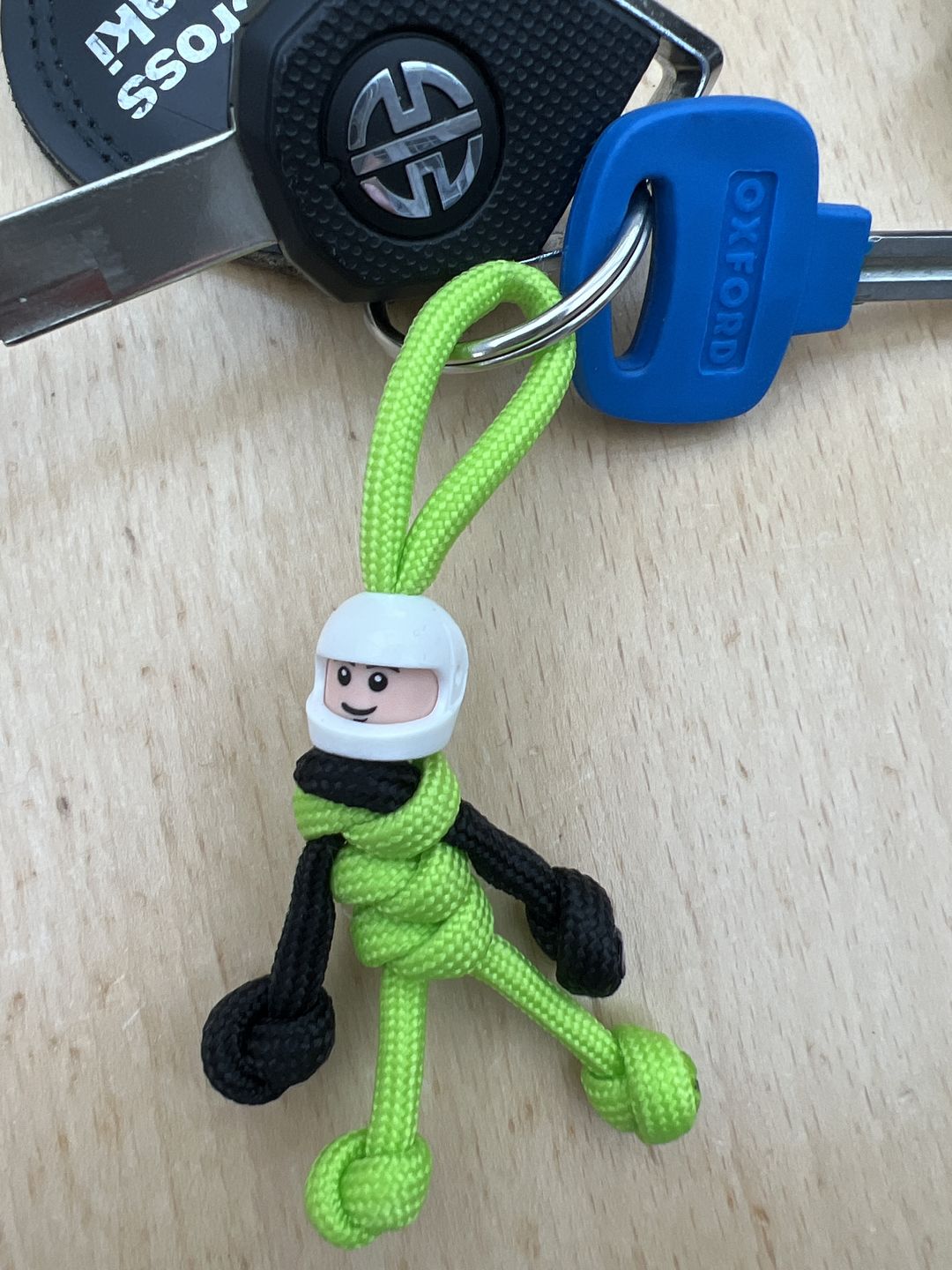 Customer photo review of Darth Vader Paracord Buddy Keychain