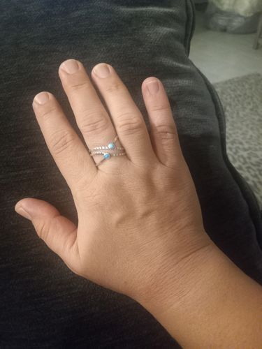 Customer photo review of Sterling Silver Criss Cross Turquoise Ring