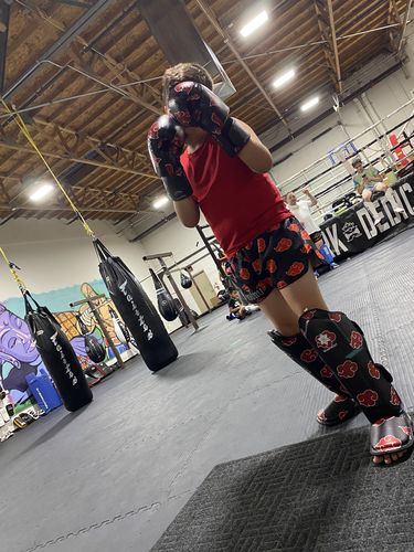 Customer photo review of Akatsuki Boxing Gloves