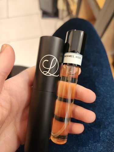 Customer photo review of Caramel Kiss