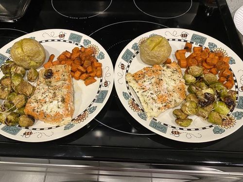 Customer photo review of Sockeye Salmon & Cod Loin Combo Box, 10 lbs