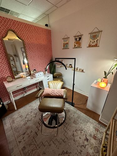 Customer photo review of CosmoGlo Original Light Bundle + Phone Clip