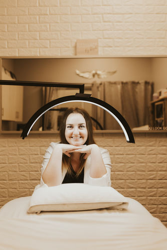 Customer photo review of CosmoGlo Original Light Bundle + Phone Clip