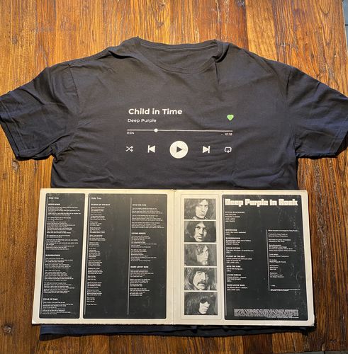 Customer photo review of Your Favorite Song T-Shirt Music Player - Men's T-Shirt