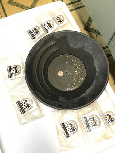 Customer photo review of Elite 'NUGGET CHASE' - Gold Panning Paydirt Concentrate