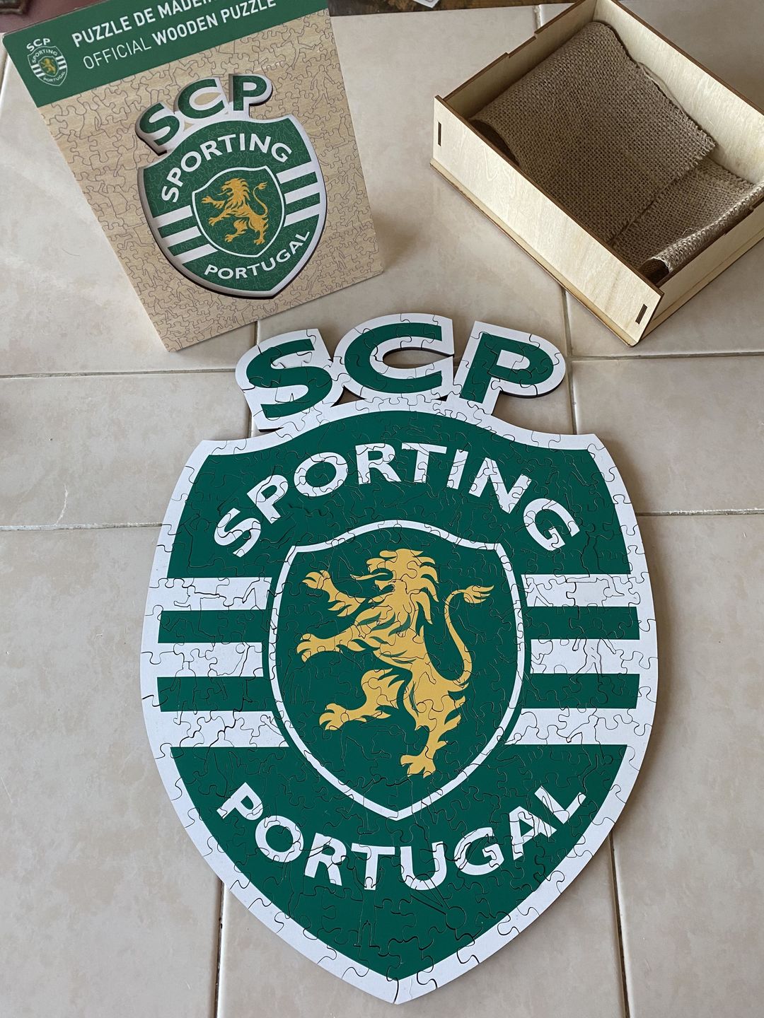 Customer photo review of Sporting CP® Logo - Official Wooden Puzzle