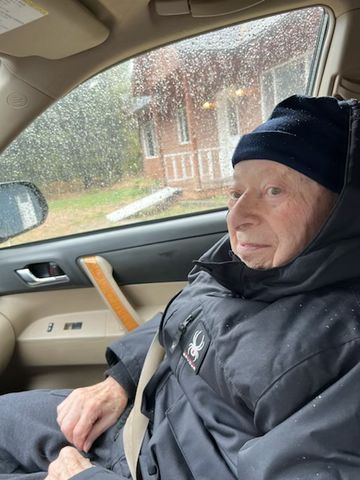 Customer photo review of iksplorer beanie