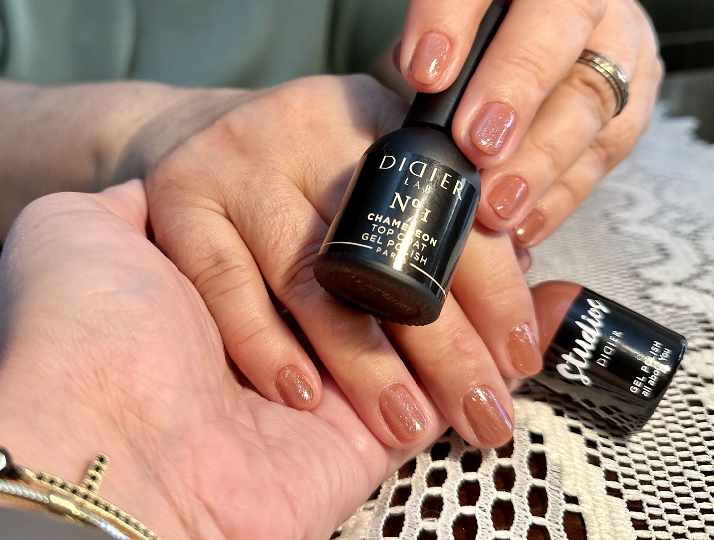 Customer photo review of Top Coat Chameleon "Didier Lab", No1