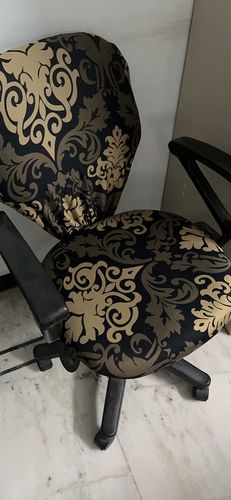 Customer photo review of Elastic Stretchable Computer Chair Covers