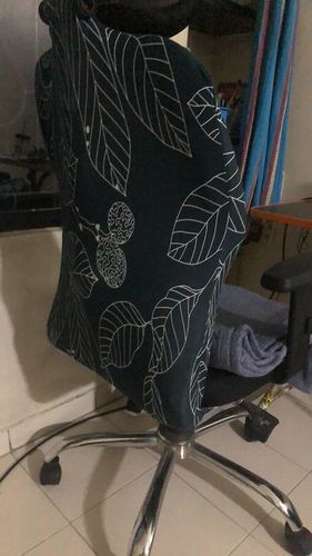 Customer photo review of Elastic Stretchable Computer Chair Covers