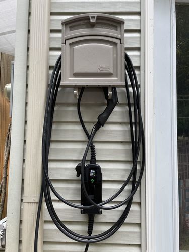Customer photo review of 32 & 40 Amp - PRIMECOMTECH Level-2 Electric Vehicle Charger 220 Volt 30 - 40 - 50 Feet