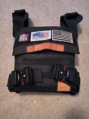 Customer photo review of Vest buckle replacement