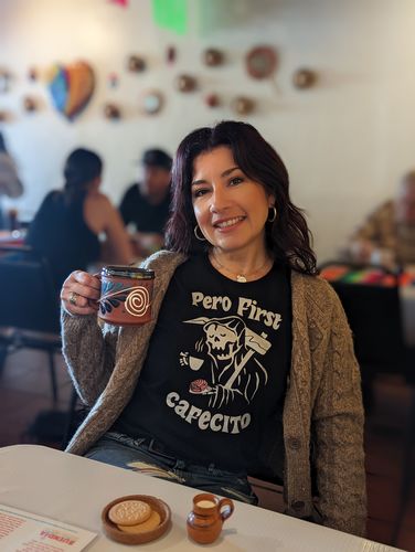 Customer photo review of Pero First Cafecito Ladies t-shirt