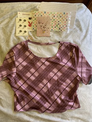 Customer photo review of 🦄 Angel Bag - Random Cute Items 🔮