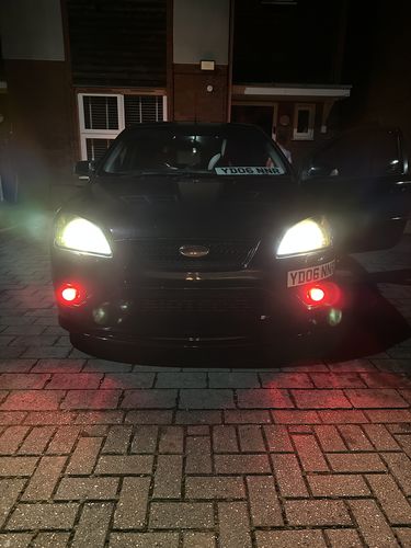 Customer photo review of Ford Focus ST MK2 Pre-Facelift (2005 - 2008) Fog Light Armour