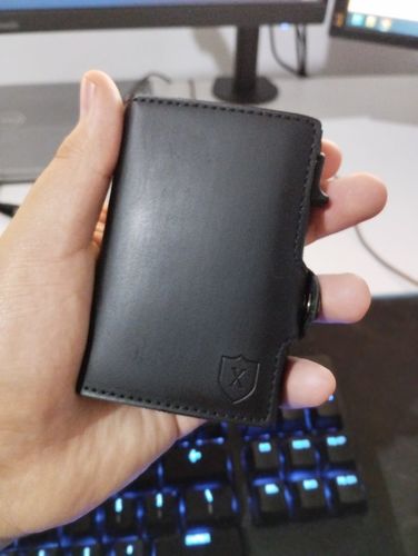 Customer photo review of Full Black