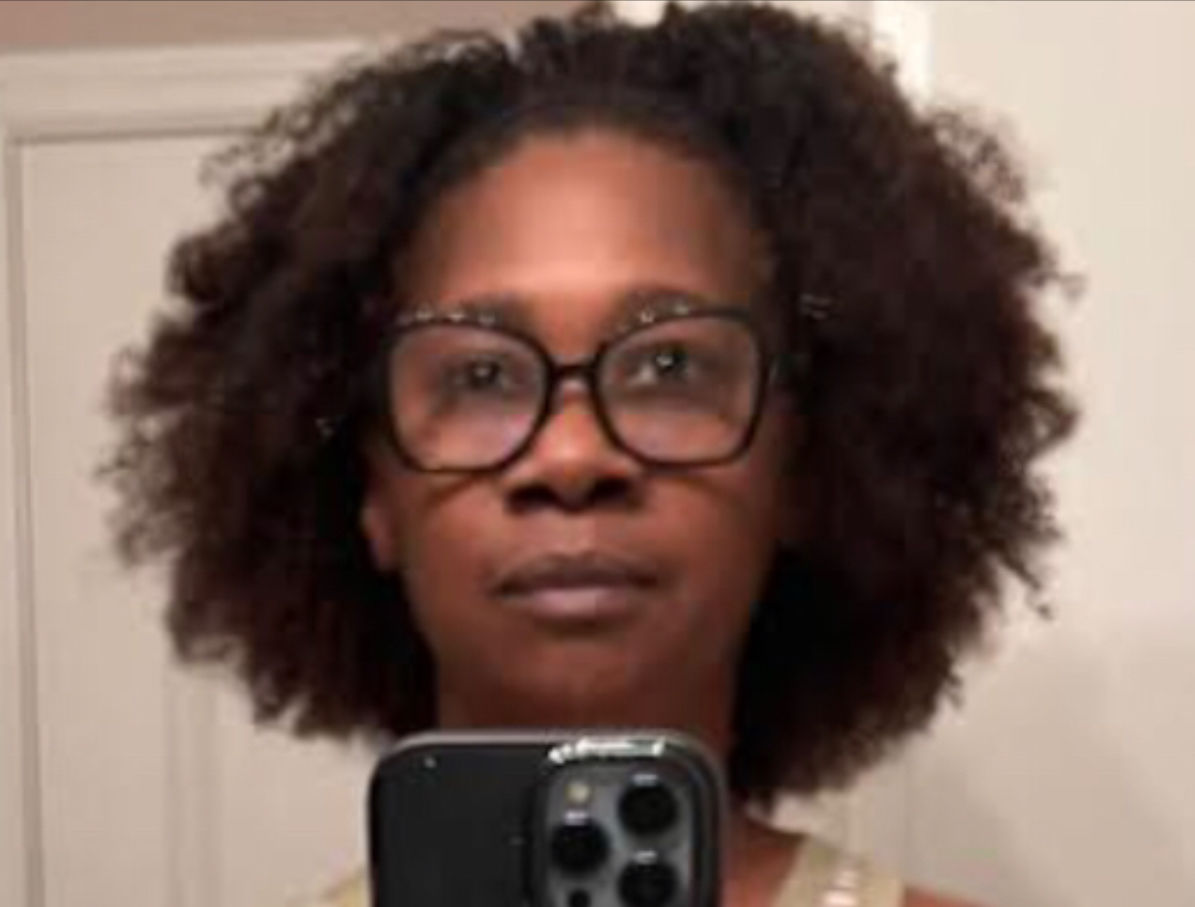 Customer photo review of Mary Afro Kinky Curly Human Hair Headband Wig