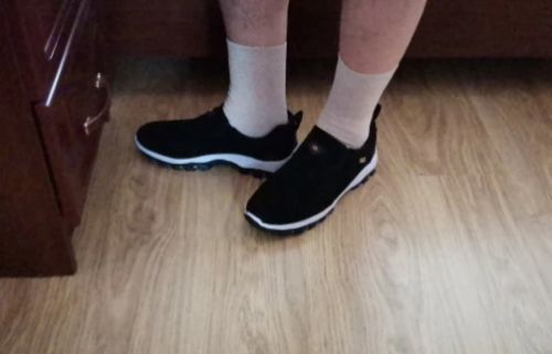 Customer photo review of 🔥On This Week Sale OFF 70%🔥 Men's Orthopedic Walking Shoes, Comfortable Anti-slip Sneakers