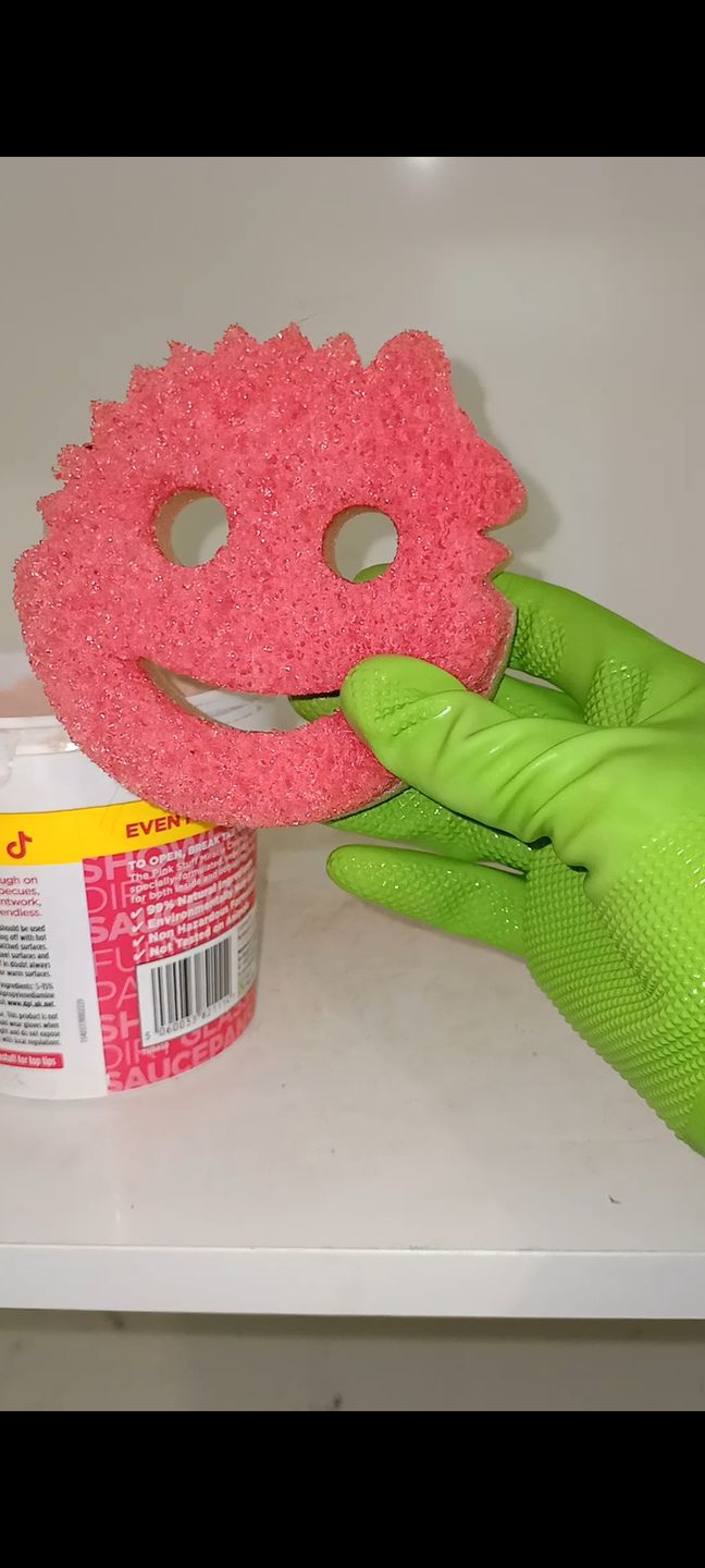Customer photo review of Scrub Daddy Family (6 Pack)