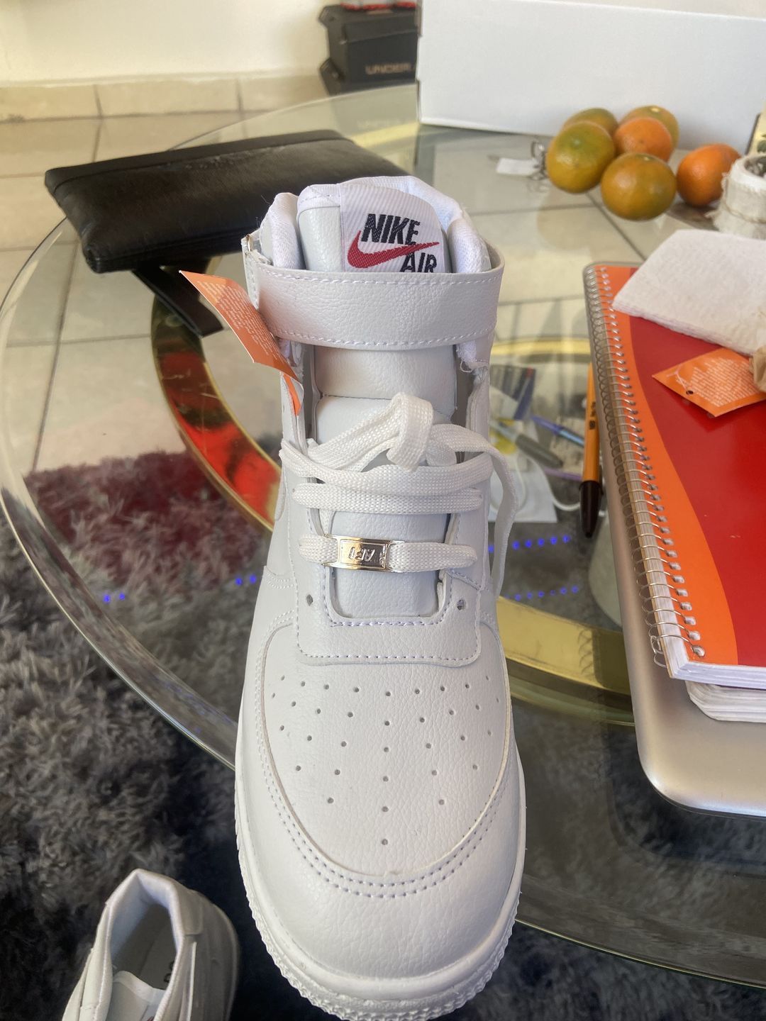 Customer photo review of Tenis 841 Blanco Total