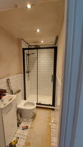 Customer photo review of Metro White Gloss Rectangle Ceramic Tiles