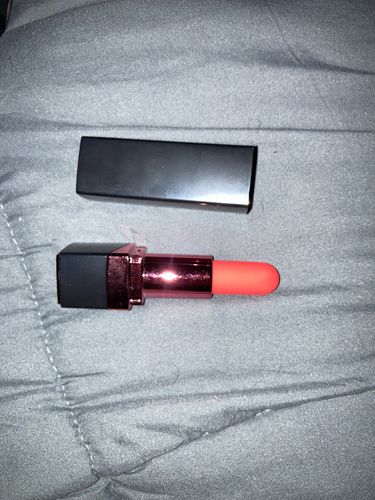 Customer photo review of Vibratore - Rossetto Vibrante