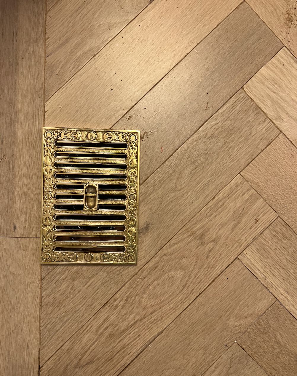Customer photo review of Brass Kenrick Hit & Miss Air Vent · 9 x 6 Inch ·