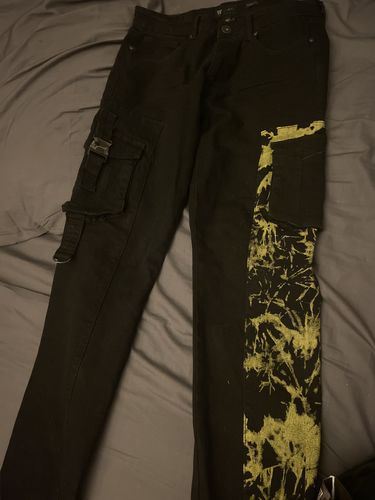 Customer photo review of Tie Dye Strap Cargo Denim (Black-Yellow)