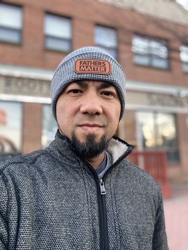 Customer photo review of Fathers Matter Leather Patch Heathered Beanie