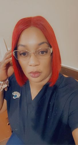 Customer photo review of Burgundy 99J Color Short Bob Straight Human Hair Lace Closure Wigs For Black Women