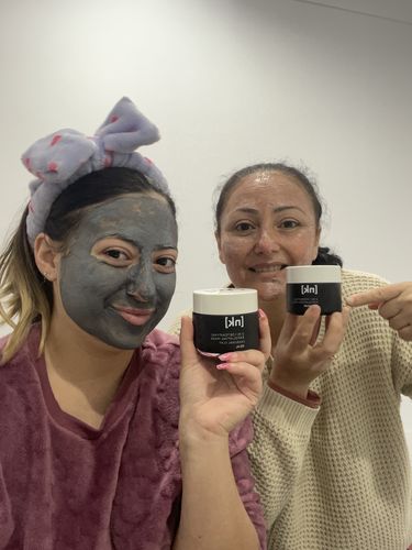 Customer photo review of 2 IN 1 HYDRATING EXFOLIATING MASK – PINK CLAY