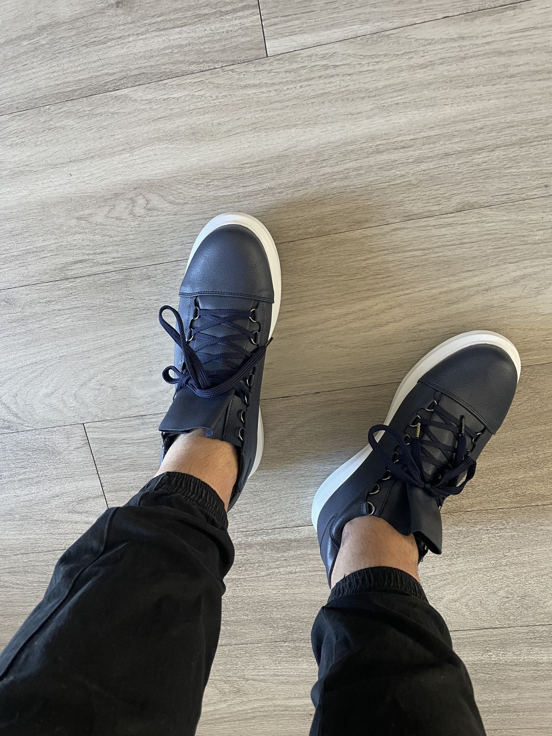 Customer photo review of Kelly in Navy Blue