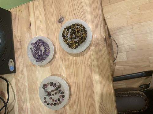 Customer photo review of Selenite Bowl for Crystal Cleansing and Charging